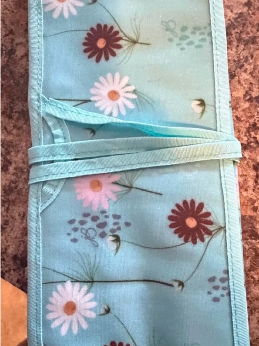 Floral Roll-Up Accessory Organizer in Light Teal